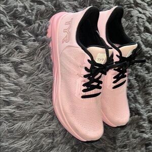 TYR Women's Light Pink Athletic Shoes